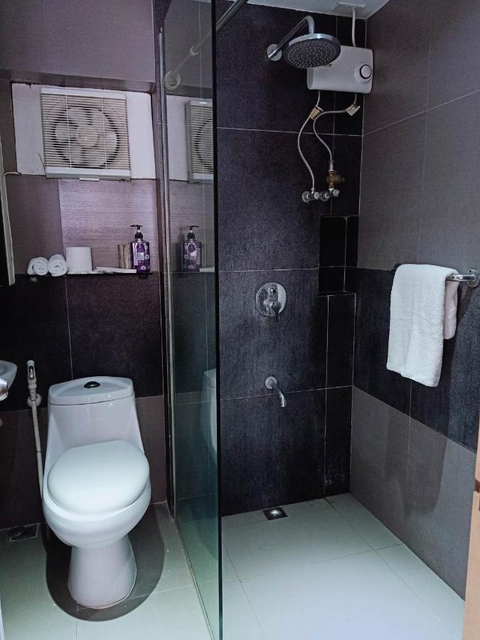 Fort Victoria Condominium Tower C Taguig Exteriör bild