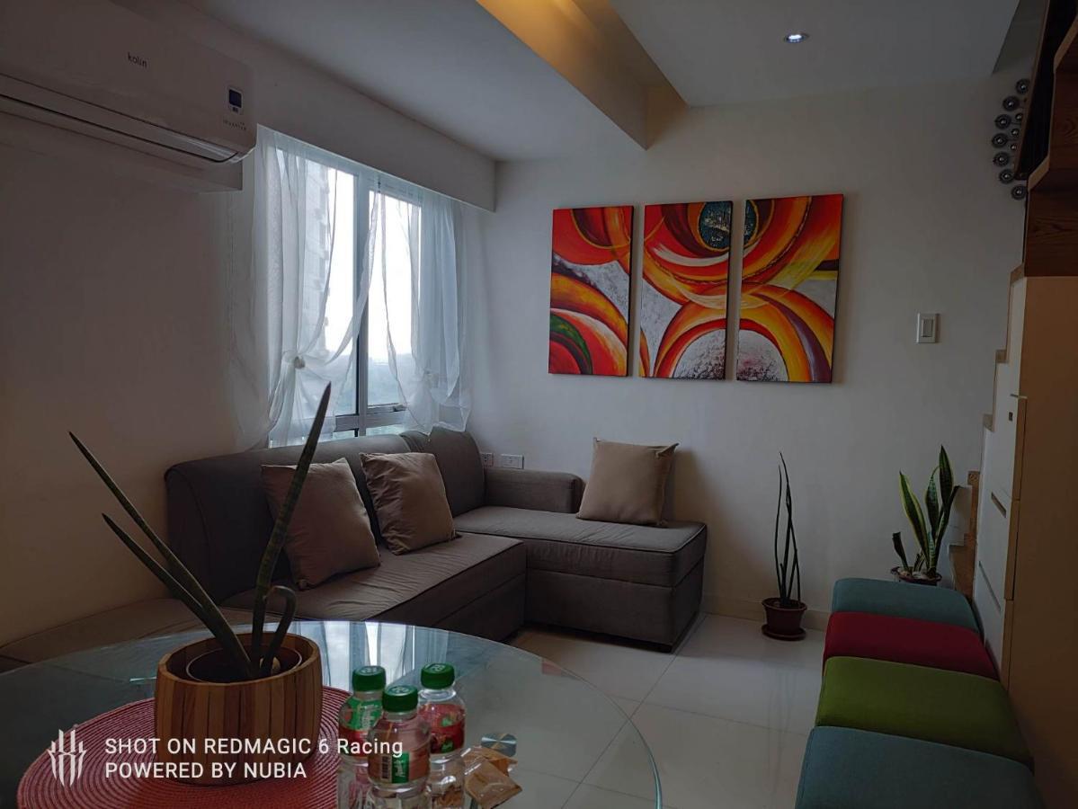 Fort Victoria Condominium Tower C Taguig Exteriör bild