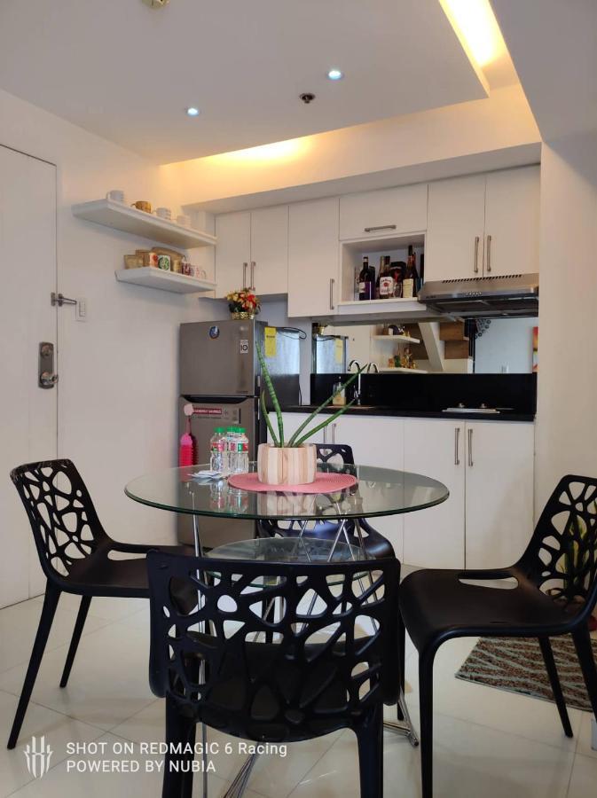 Fort Victoria Condominium Tower C Taguig Exteriör bild